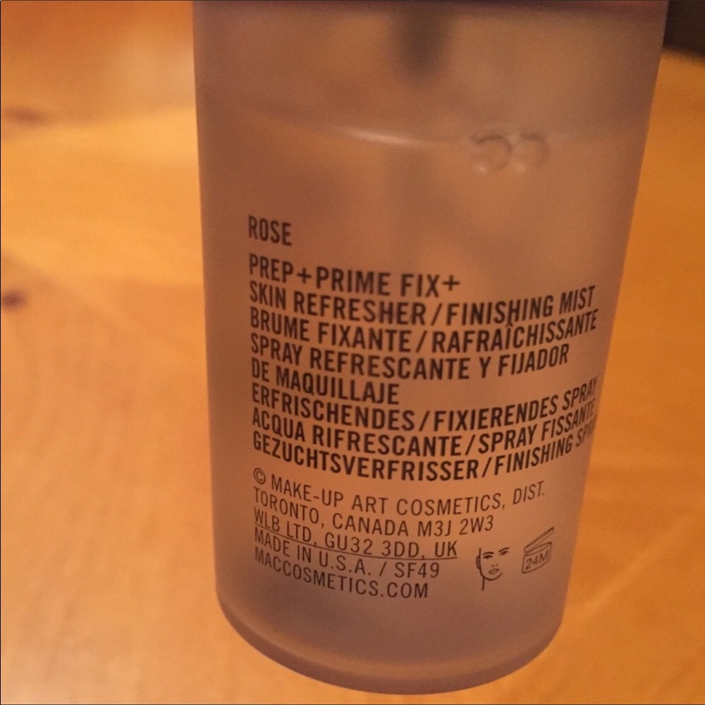 MAC Prep + Prime Fix + Rose Setting Spray - Picture 5 of 7